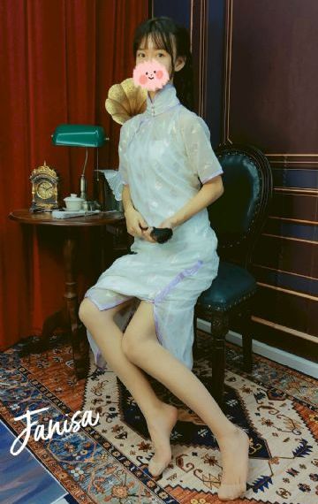 女人黄色毛片_手机免费观看