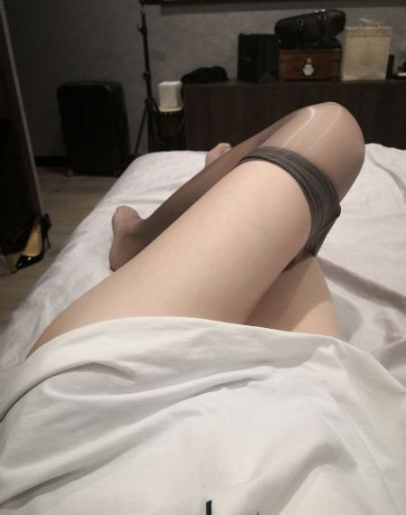 从厨房到客厅再到卧室_1080P高清在线观看