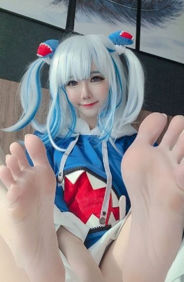 厨房里两只乳头被吸肿了_蓝光全集免费播放
