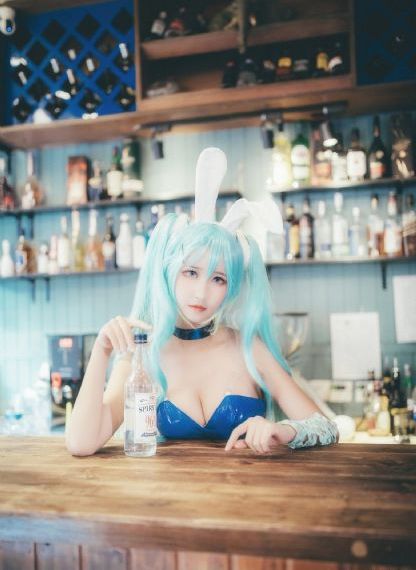 催眠调教爆乳巨臀老师_BD国语在线视频播放