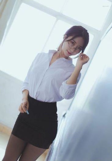 夹住不准掉出来_超清神马影院手机在线
