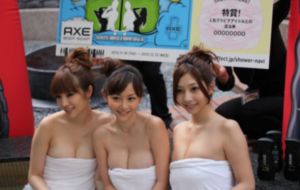 女同性国产女同互磨出水_高清超清在线观看