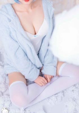 桃桃酱无缝丝袜在线播放_DVD免费观看超清