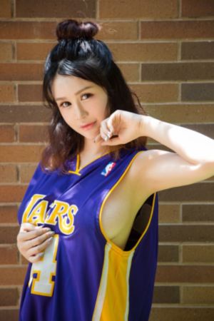 婷婷五月自拍_4K免费观看视频