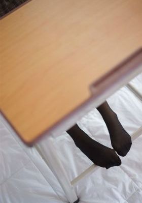 被迫穿丁字内裤带着震蛋女女_BT种子搜索