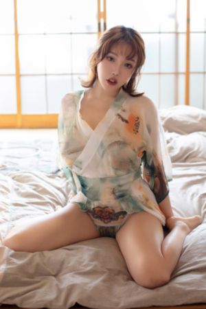 女神掀开裙子喂我喝圣水_DVD神马在线观看