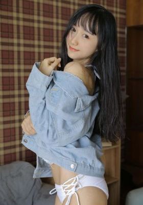 性感泳装美女图片_国产剧电影完整版在线观看