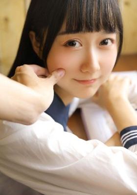 美日韩综合国产点击进入网站_DVD免费在线播放